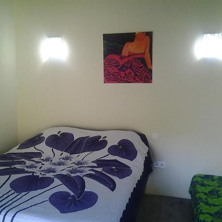 Fare Manutea Hotel Nuku Hiva Luaran gambar