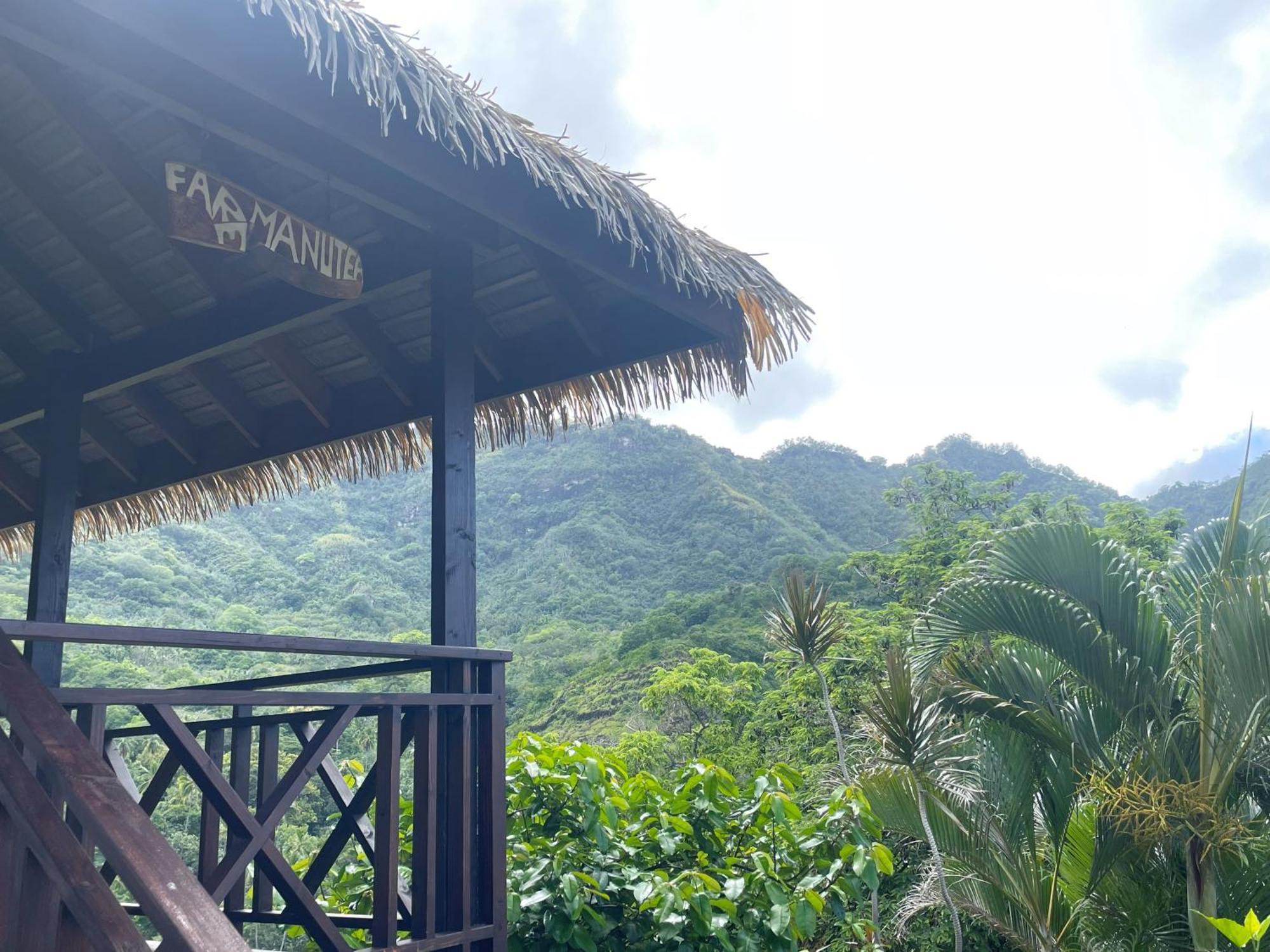 Fare Manutea Hotel Nuku Hiva Luaran gambar
