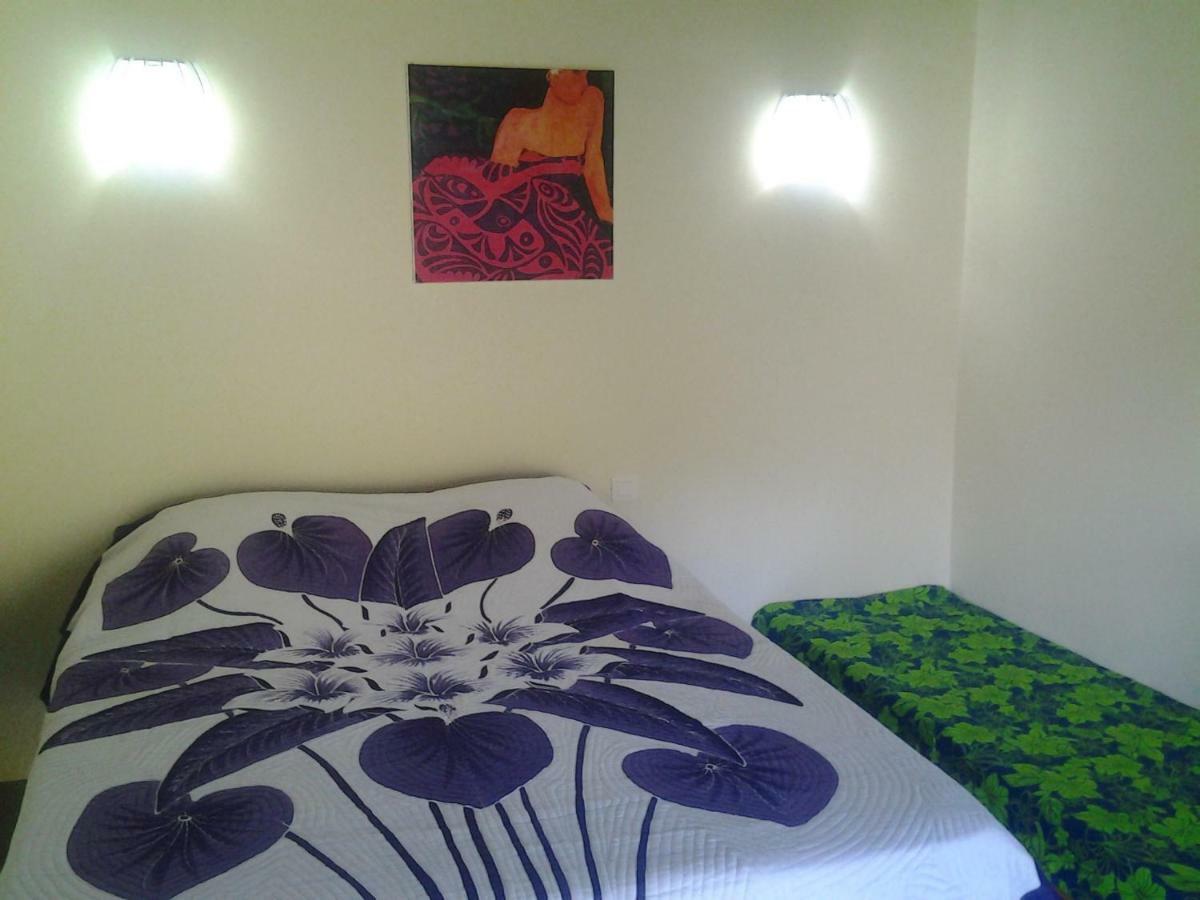 Fare Manutea Hotel Nuku Hiva Luaran gambar